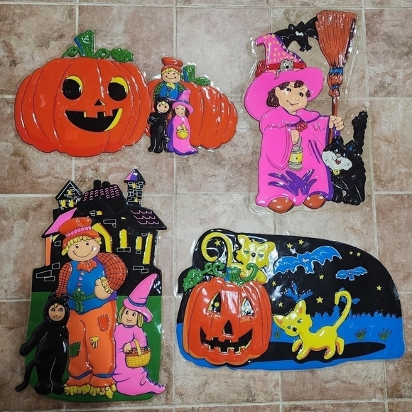 Lot 4 Large Vintage Halloween Plastic Die Cut Decorations Hanging Decor VTG EUC - Picture 1 of 5
